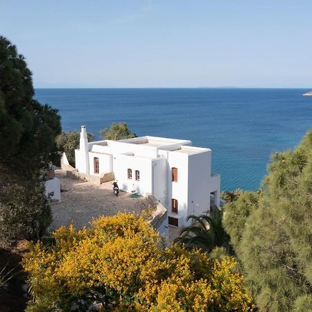 Ivi Beach Front Villa, Leros Vromolithos Exterior photo