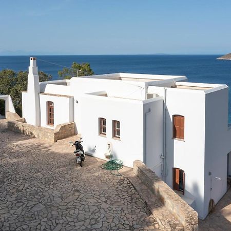 Ivi Beach Front Villa, Leros Vromolithos Exterior photo