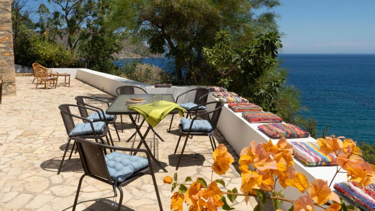 Ivi Beach Front Villa, Leros Vromolithos Exterior photo