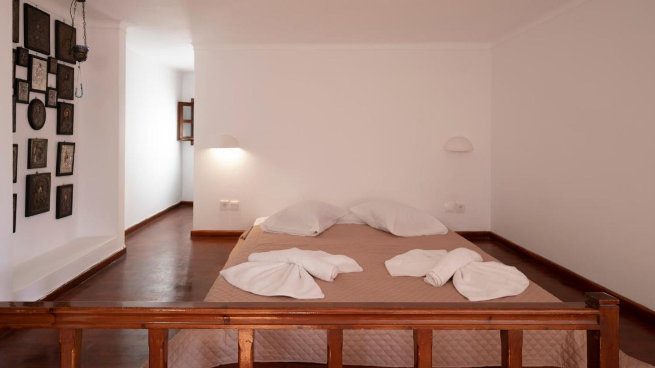 Ivi Beach Front Villa, Leros Vromolithos Exterior photo